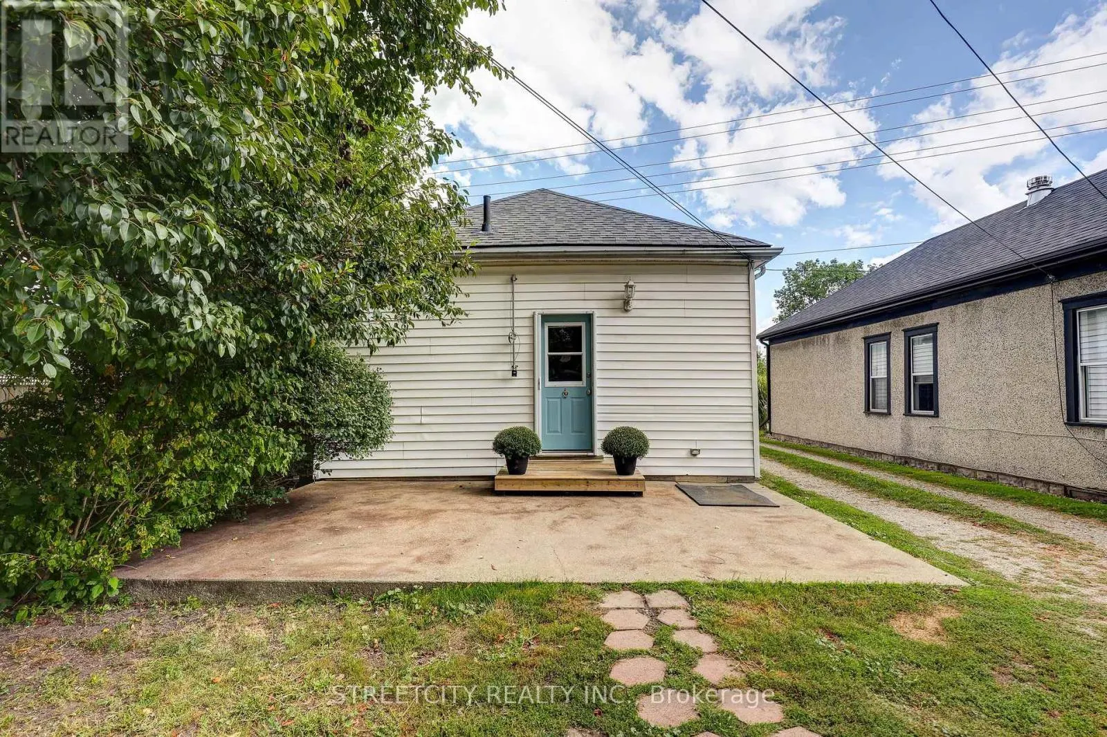 12 CAVENDISH CRESCENT