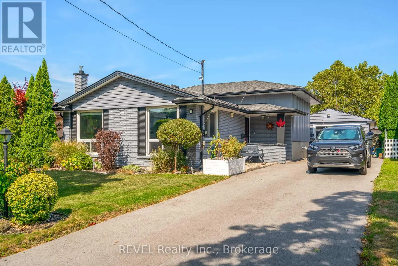 9 FITZROY LANE