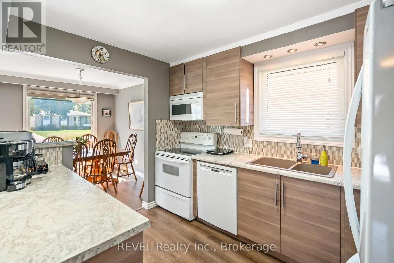 9 FITZROY LANE