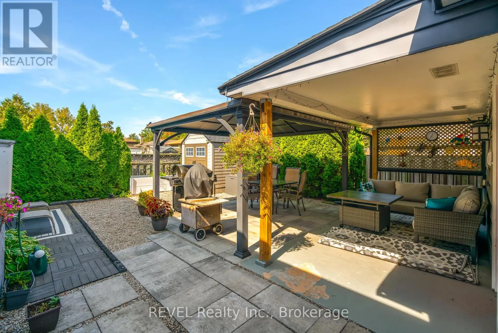 9 FITZROY LANE