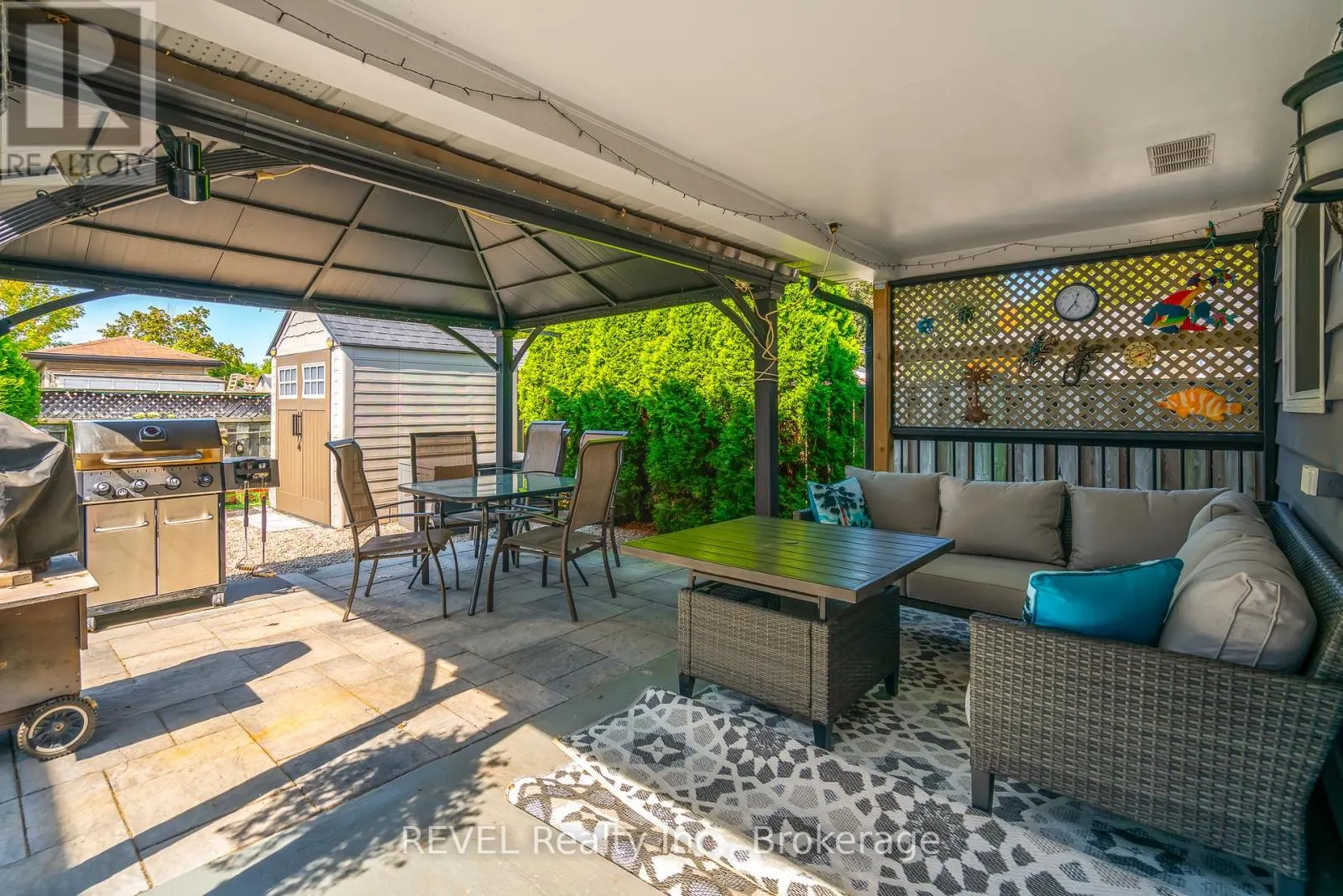 9 FITZROY LANE