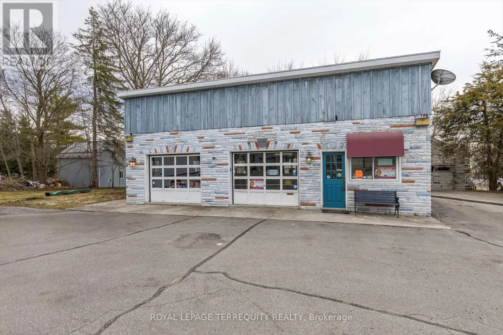 119 BRIDGE STREET W