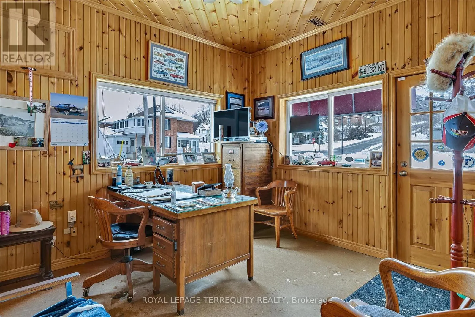 119 BRIDGE STREET W