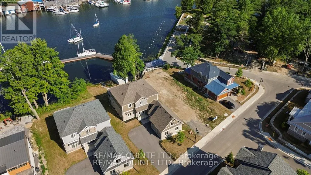 125 VILLENEUVE DRIVE