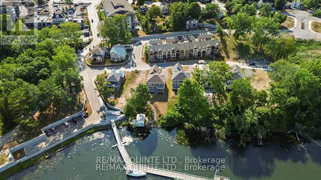 125 VILLENEUVE DRIVE
