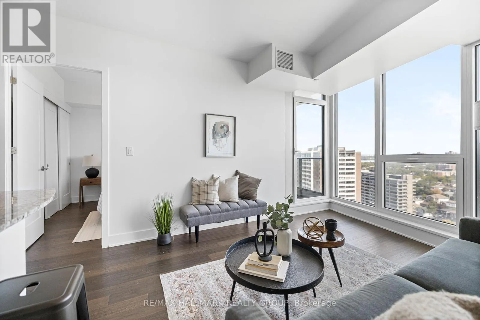 1906 - 485 RICHMOND ROAD