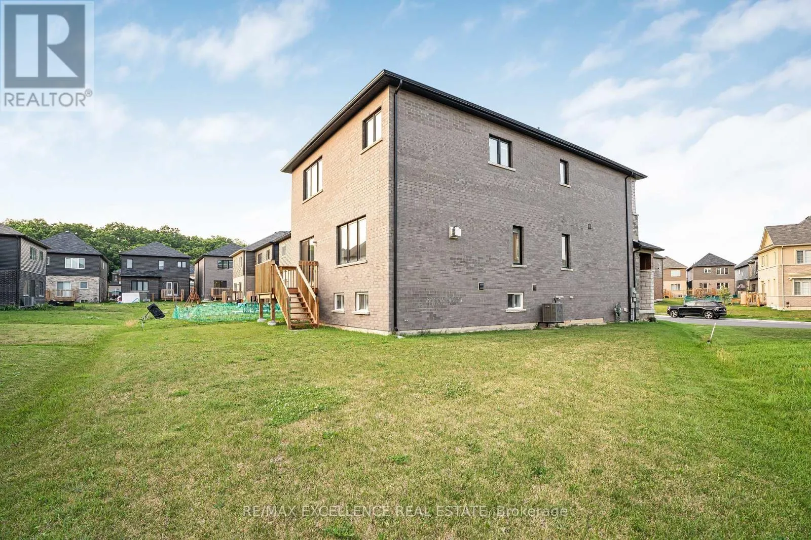 9 TARRISON STREET