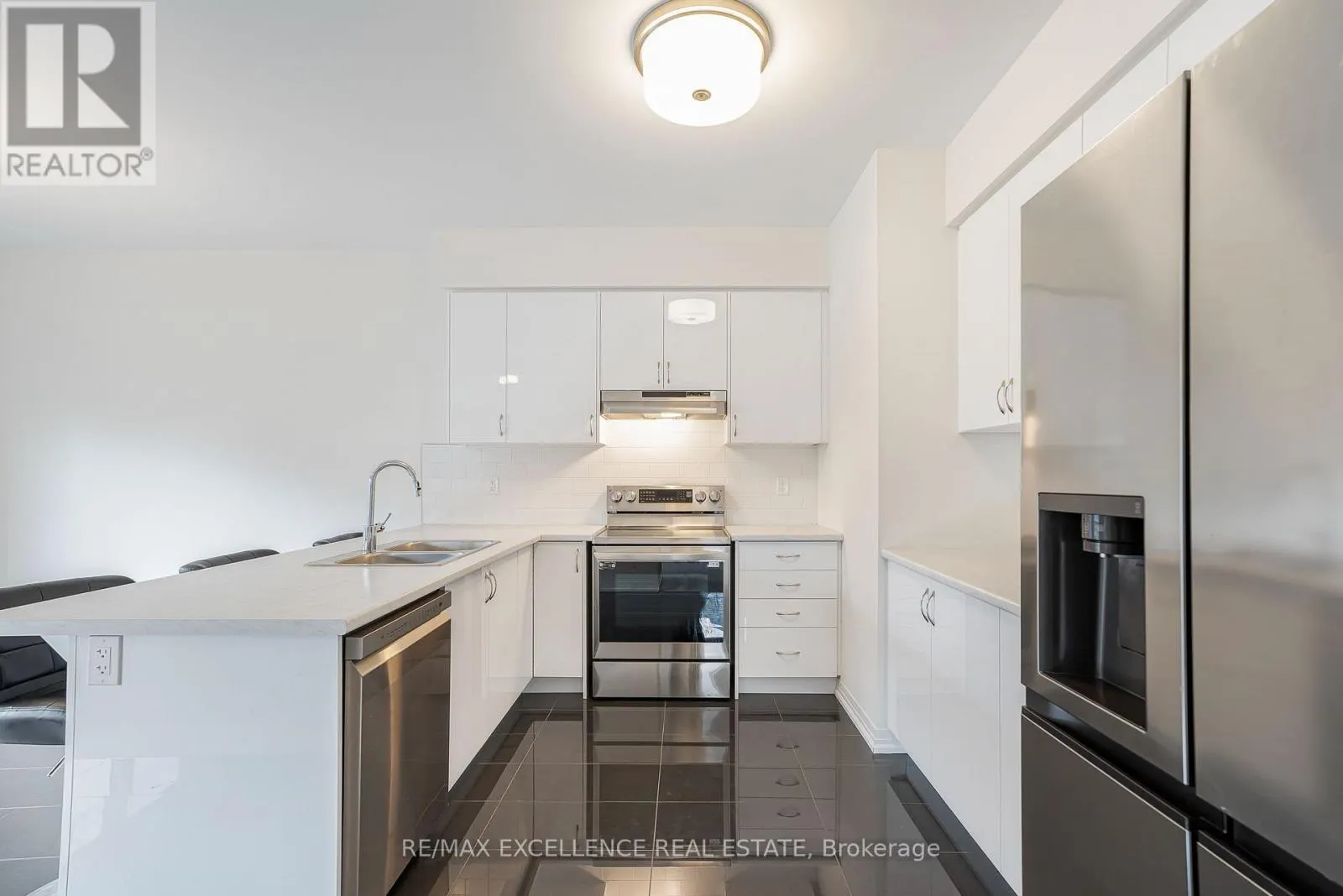 9 TARRISON STREET