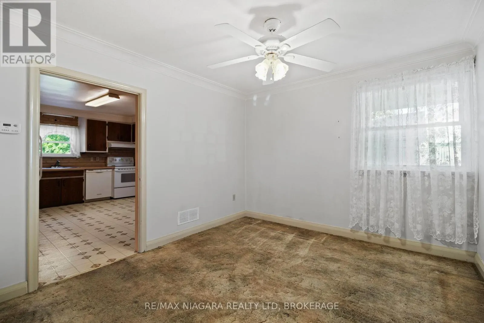 613 QUEENSTON ROAD