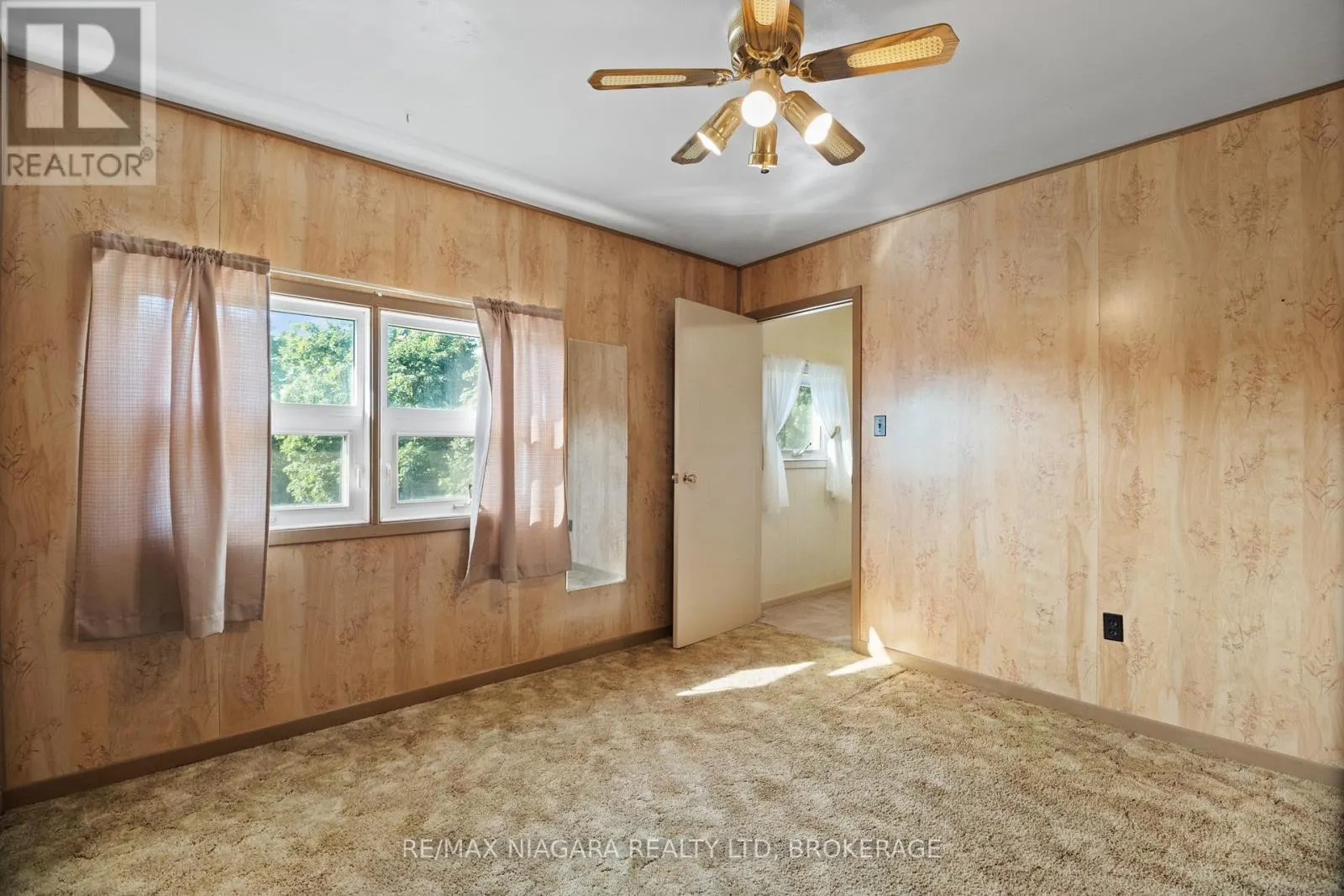 613 QUEENSTON ROAD