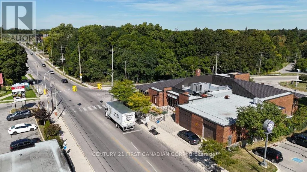 1288 COMMISSIONERS ROAD W