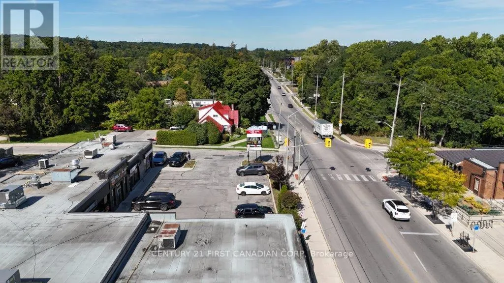 1288 COMMISSIONERS ROAD W