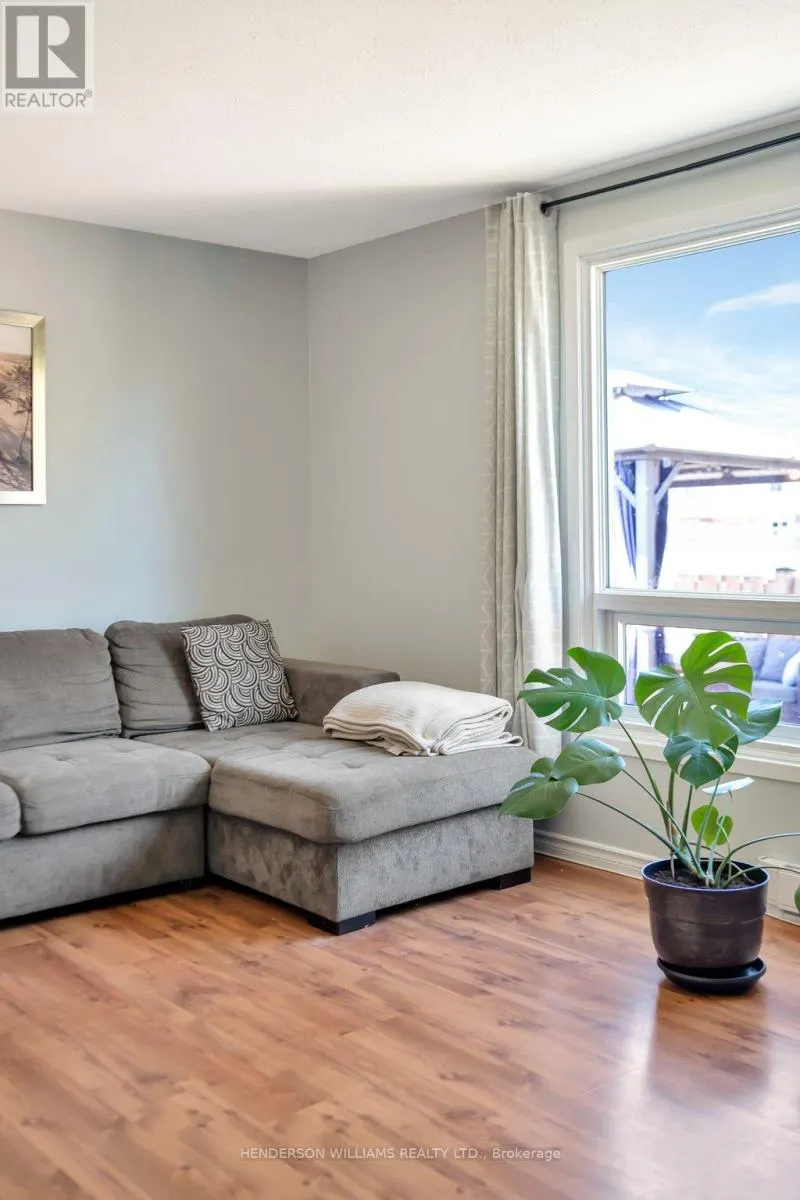 72 - 25 TRACEY PARK DRIVE, #72