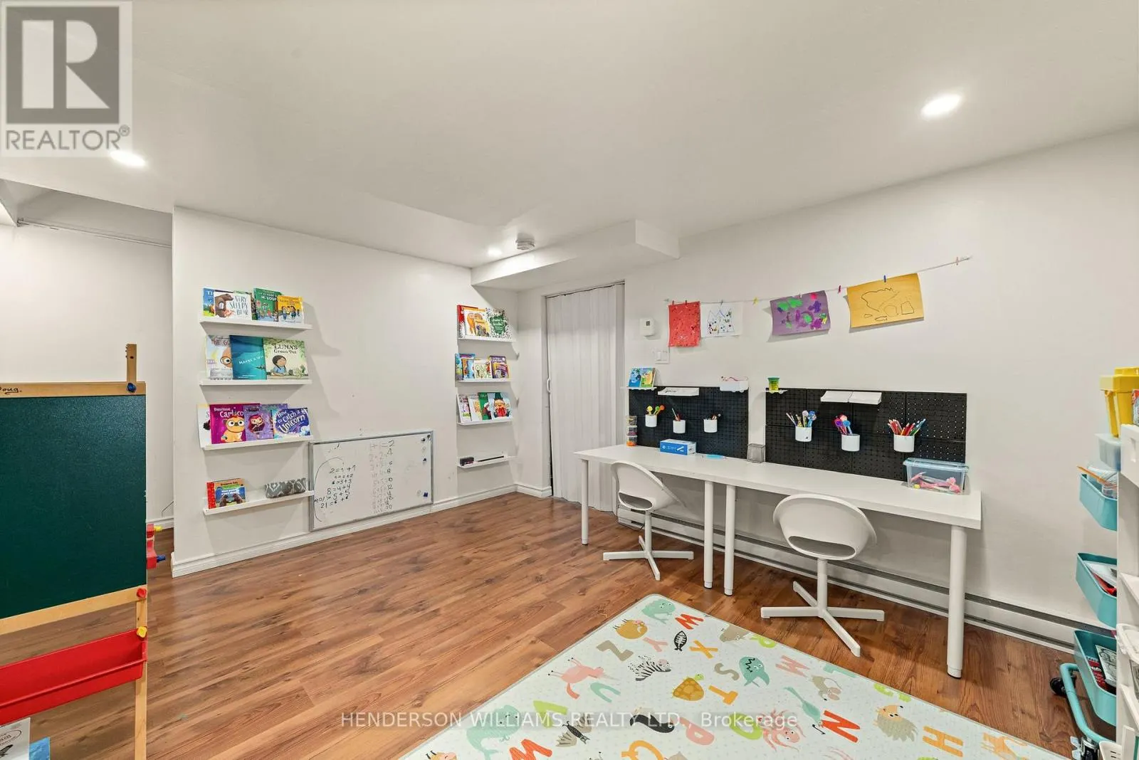 72 - 25 TRACEY PARK DRIVE, #72