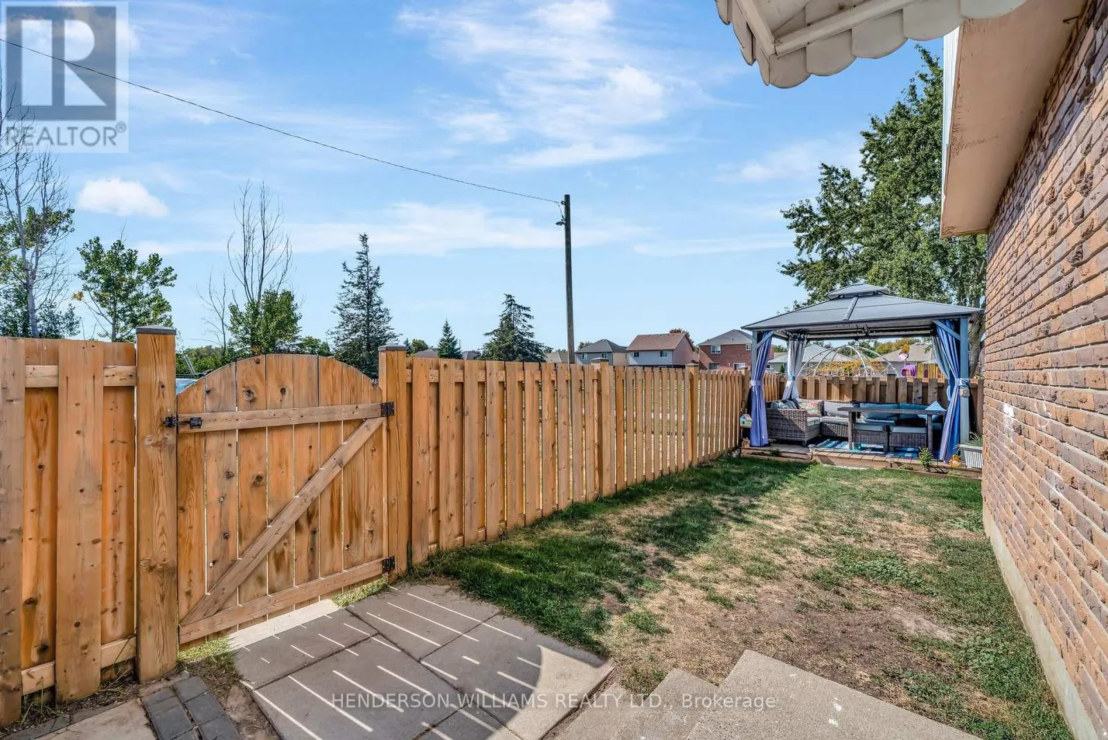 72 - 25 TRACEY PARK DRIVE, #72