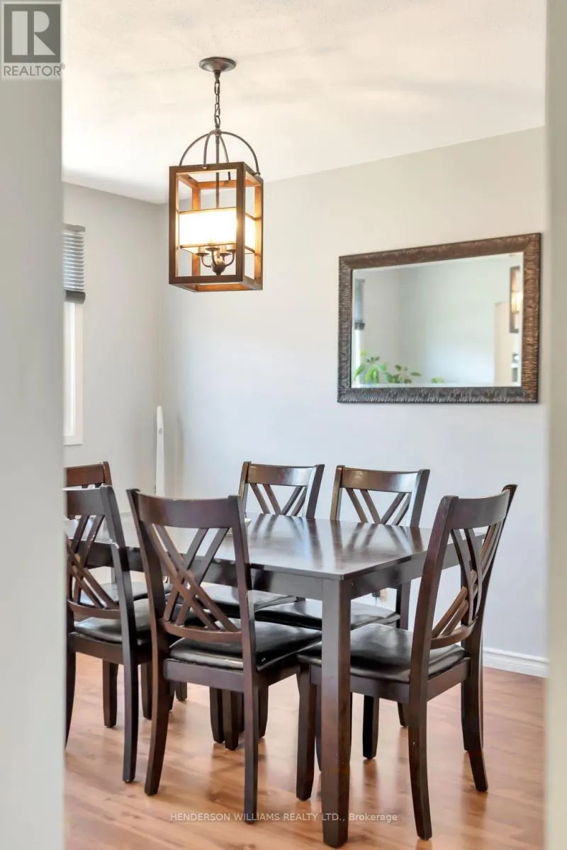 72 - 25 TRACEY PARK DRIVE, #72