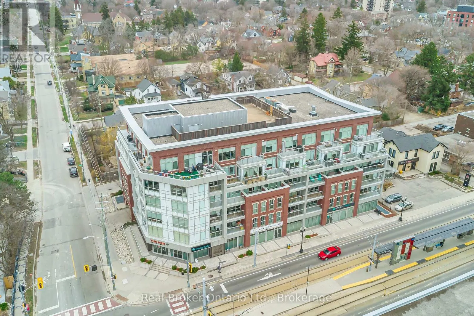214 - 188 KING STREET S, #214