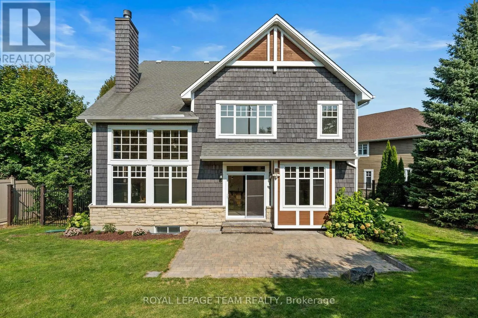 60 IRONSIDE COURT