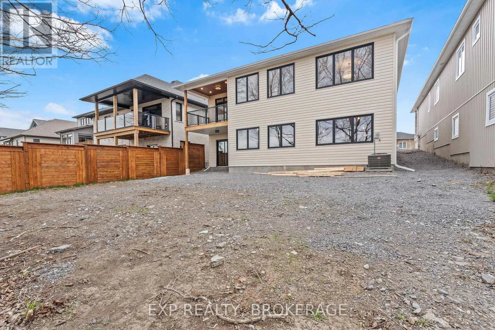 1257 CARFA CRESCENT