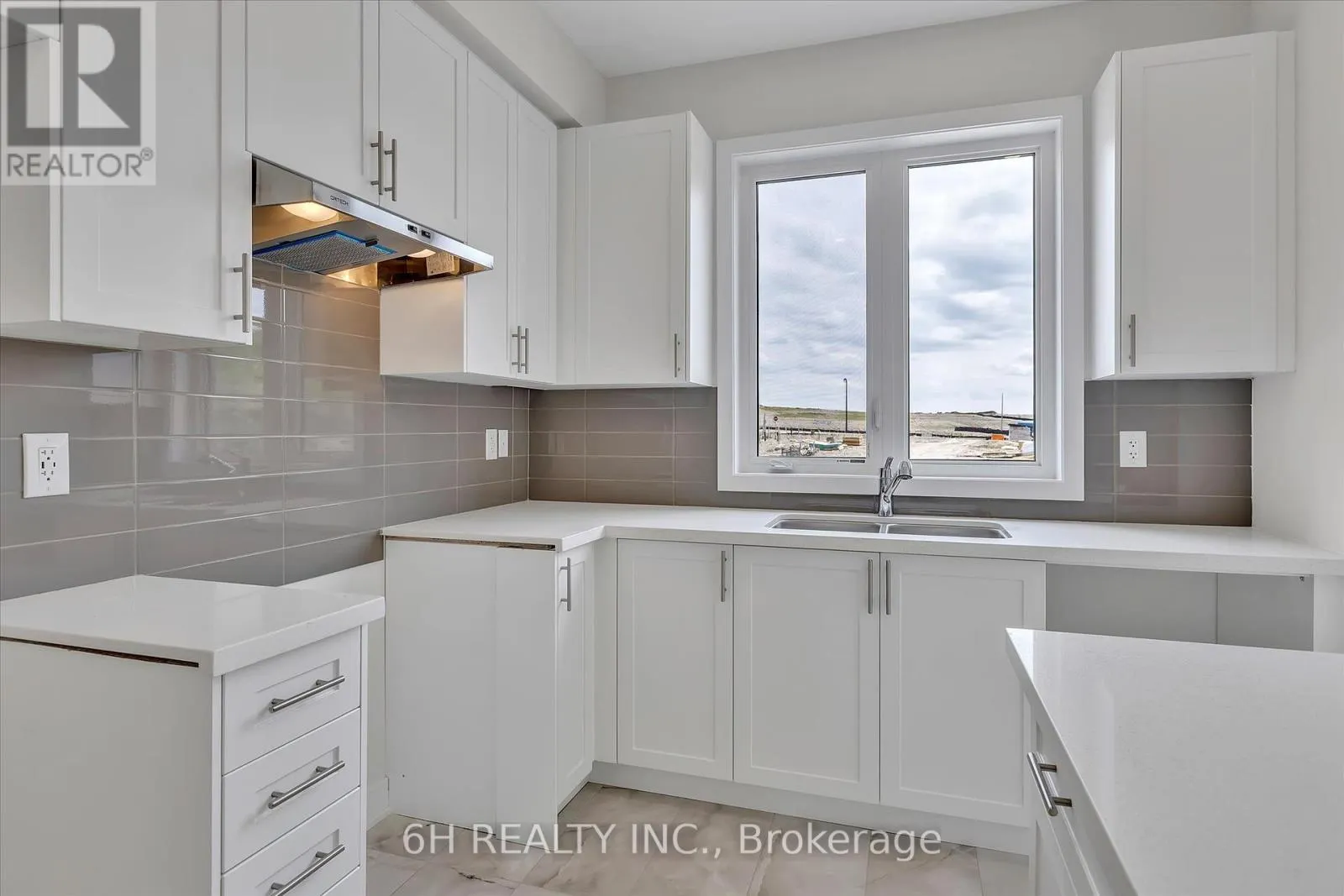 145 PIKE STREET