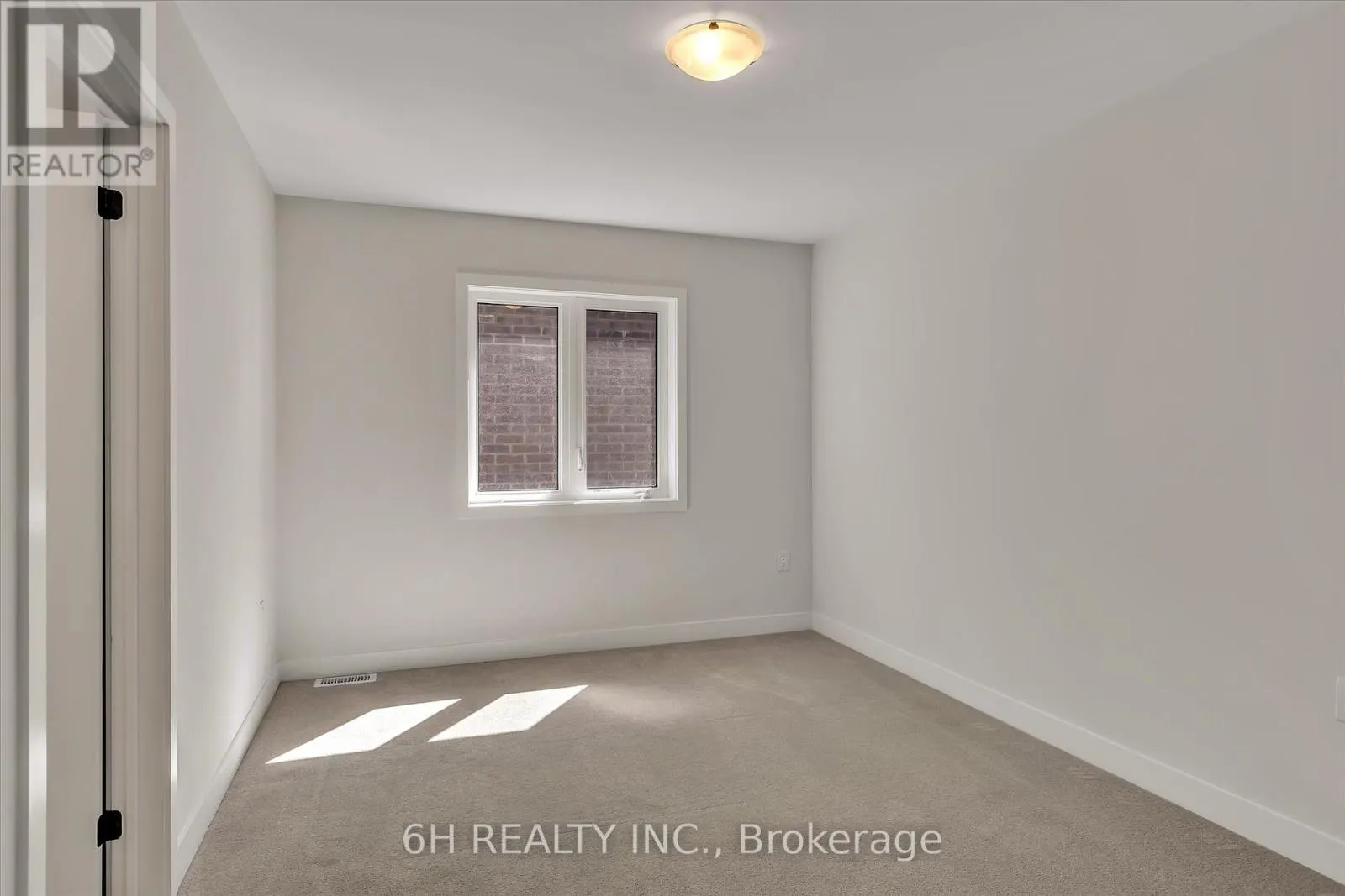 329 O'TOOLE CRESCENT