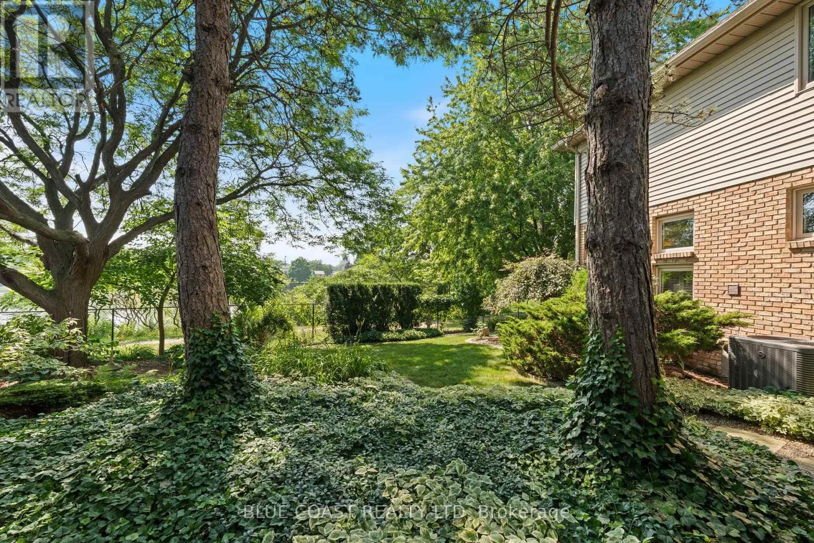 291 TAWNY ROAD