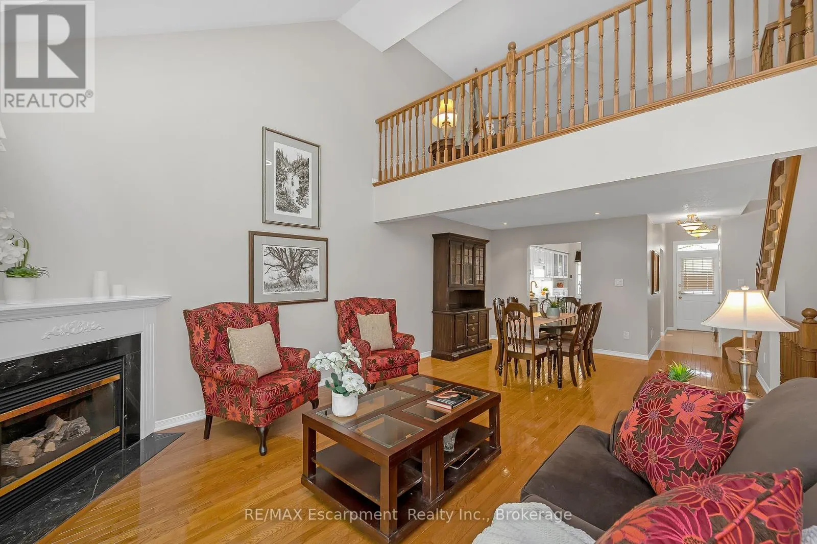 18 - 212 STONEHENGE DRIVE, #18