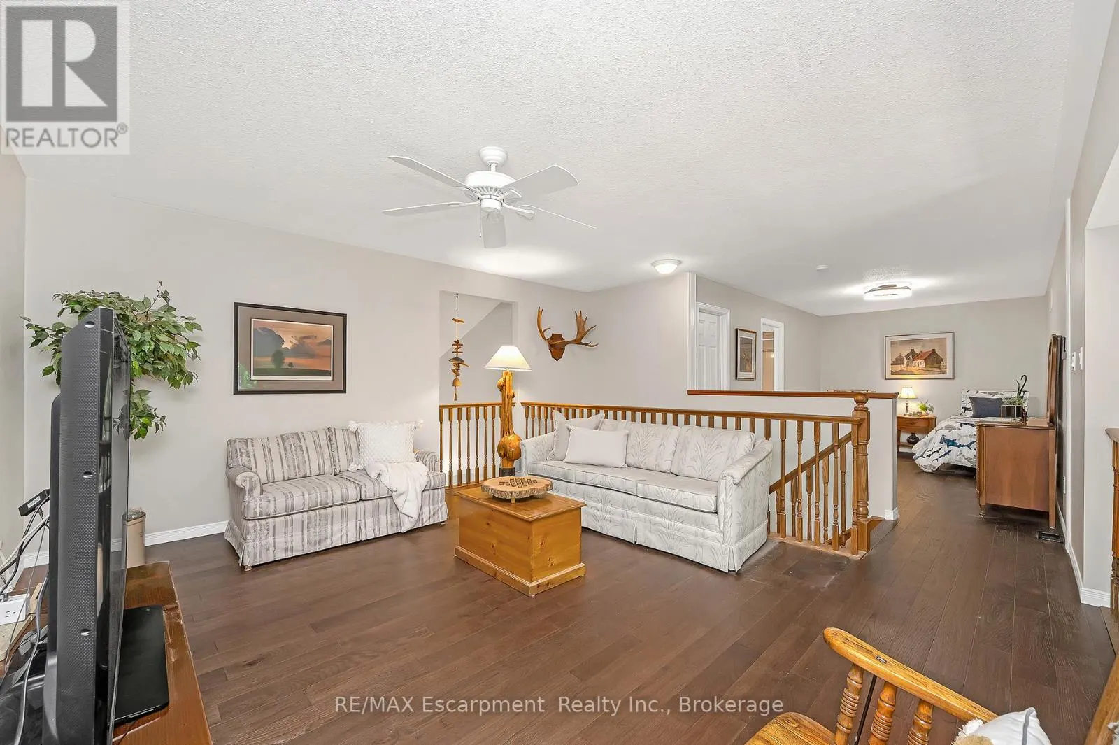 18 - 212 STONEHENGE DRIVE, #18