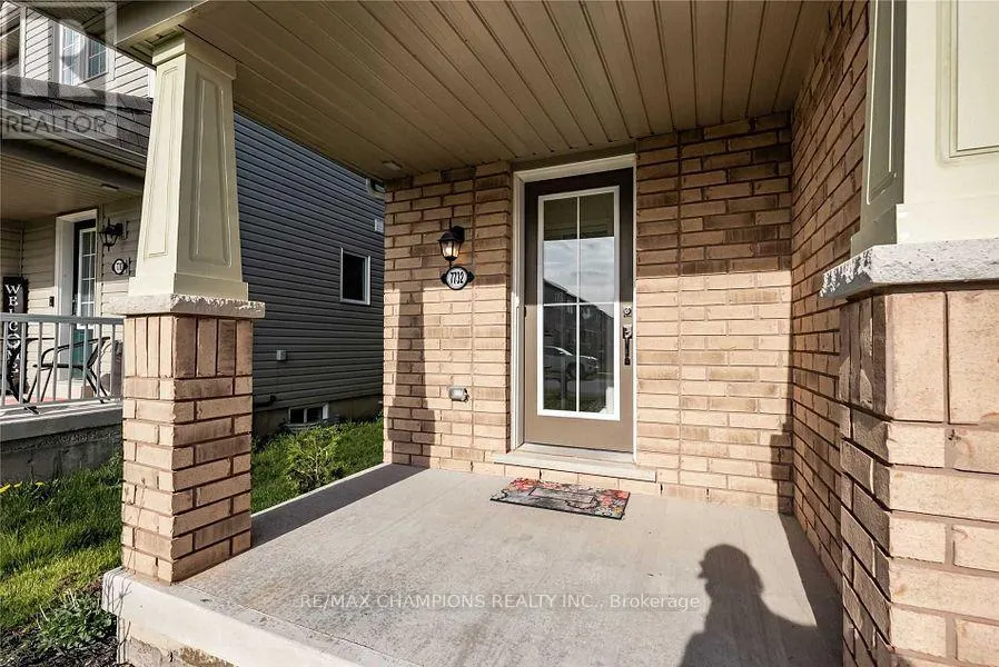 7732 WHITE PINE CRESCENT