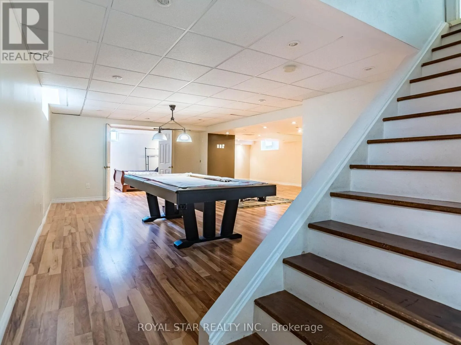 63 GREEN BANK DRIVE