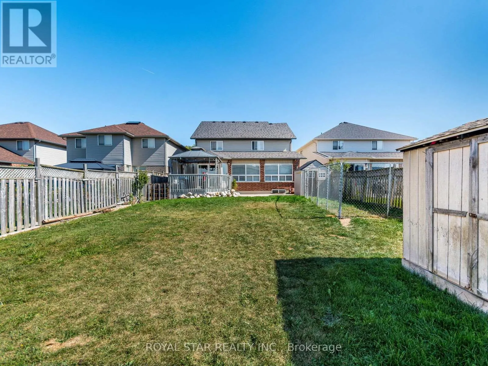 63 GREEN BANK DRIVE