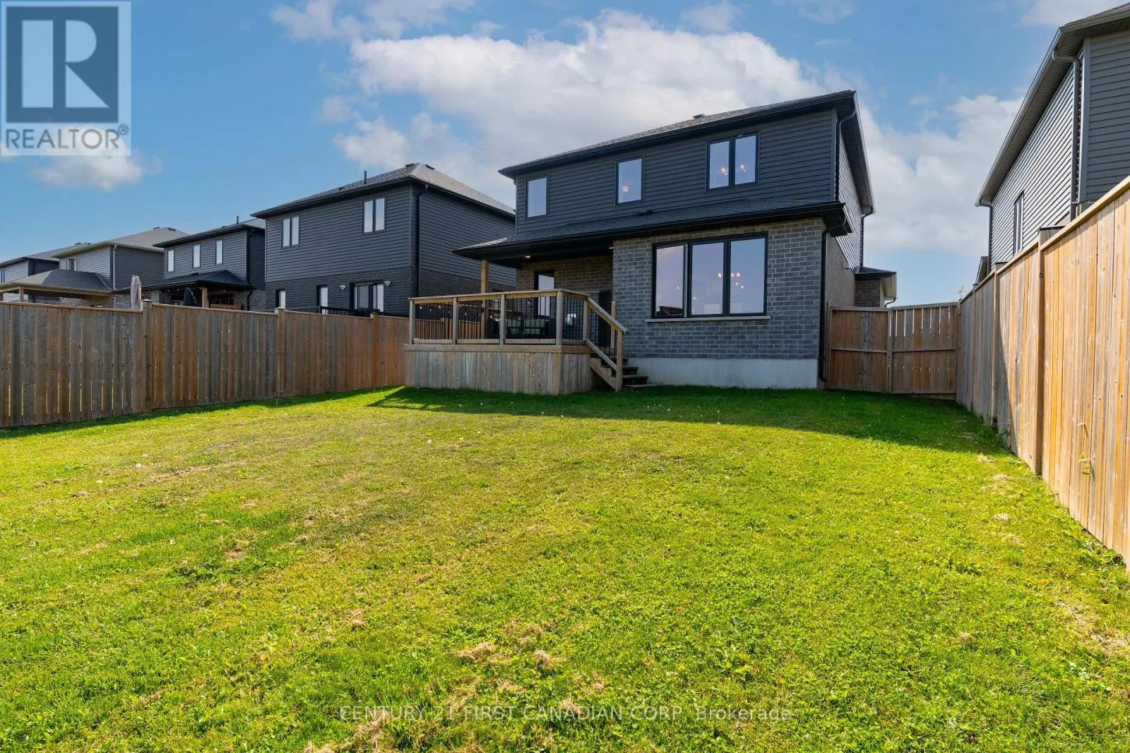 146 GILMOUR DRIVE