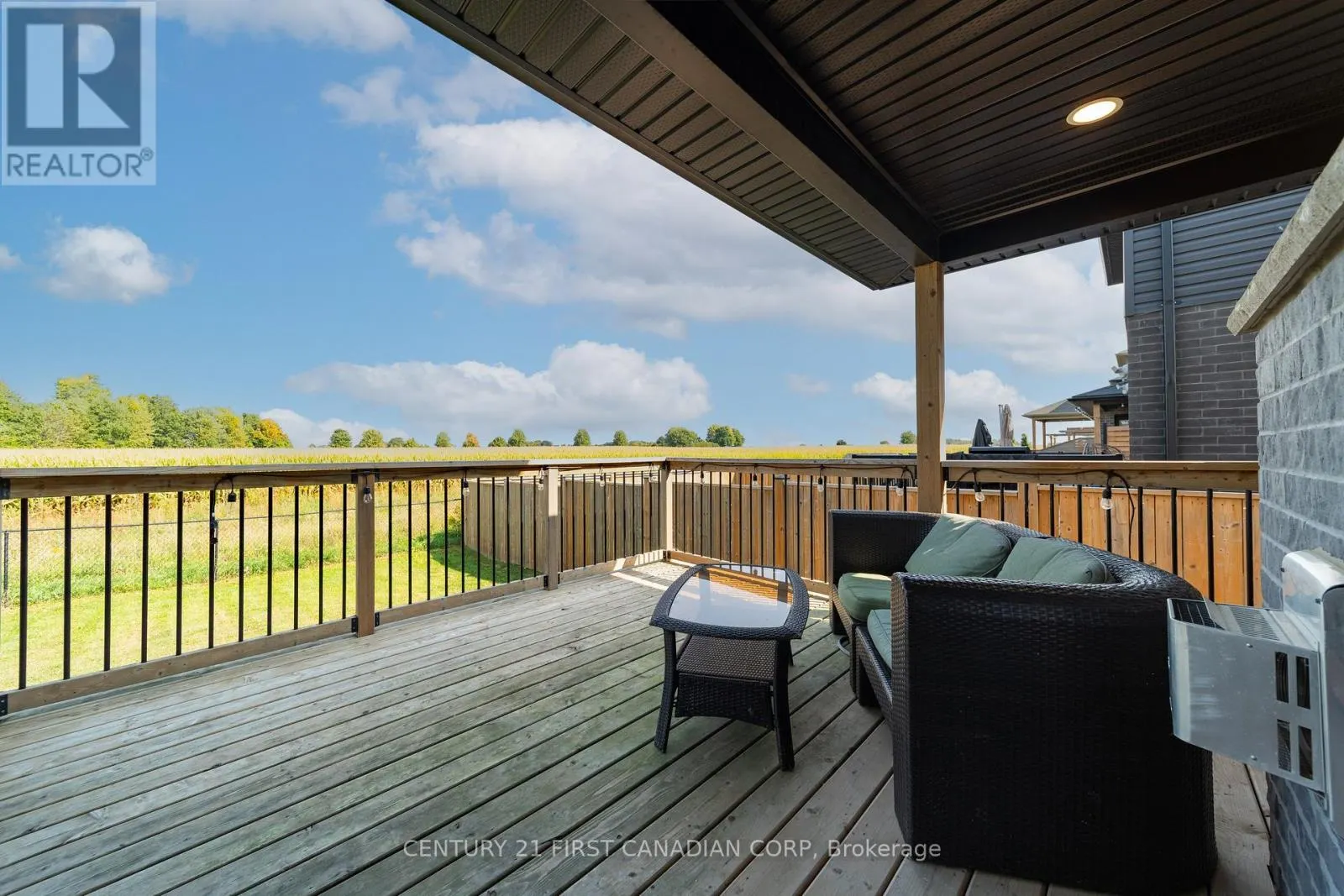 146 GILMOUR DRIVE