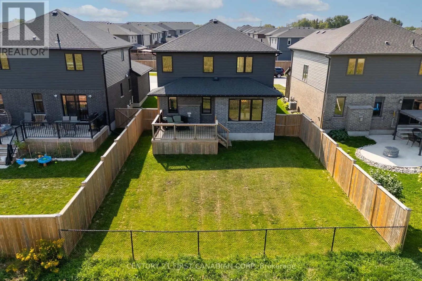 146 GILMOUR DRIVE