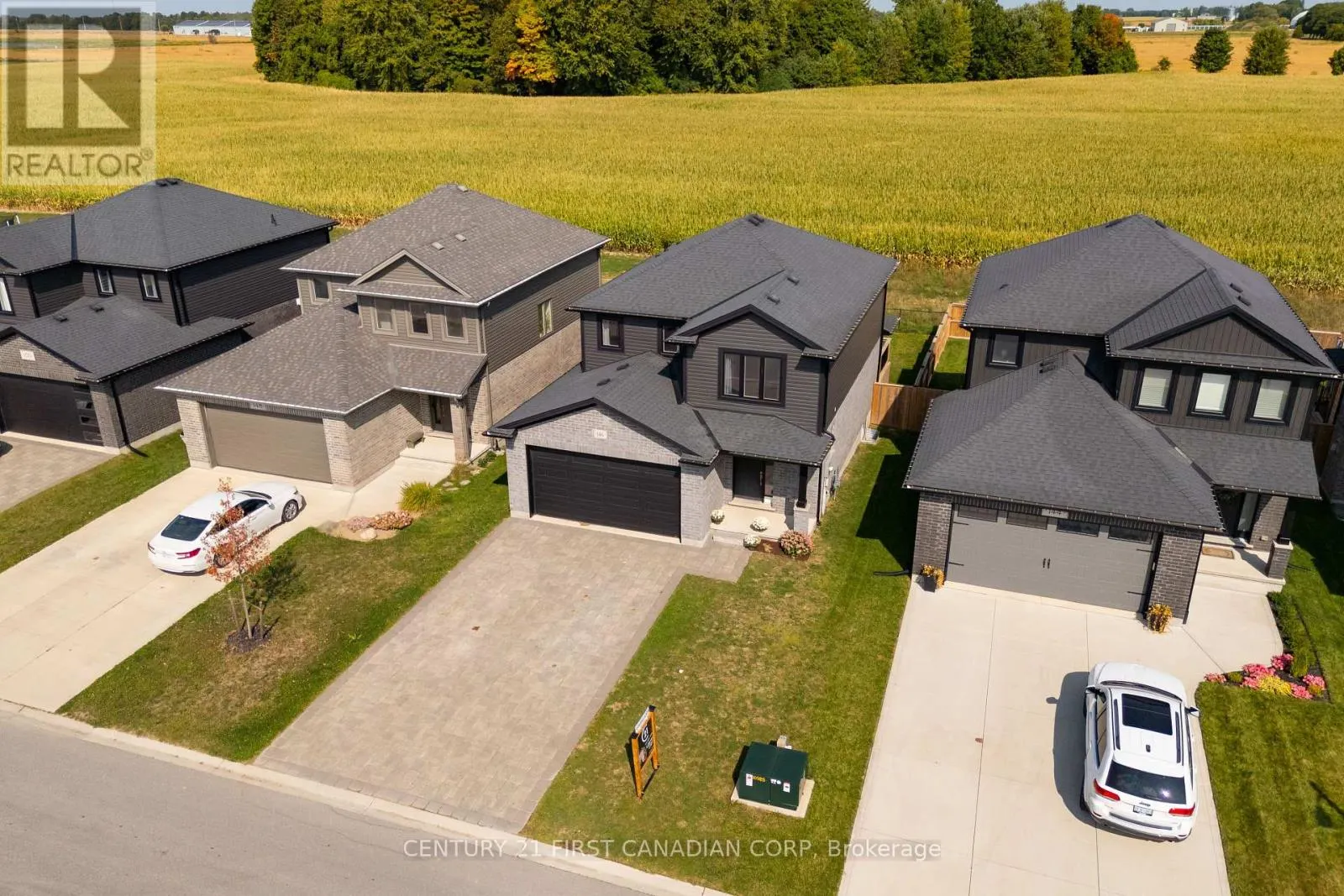 146 GILMOUR DRIVE
