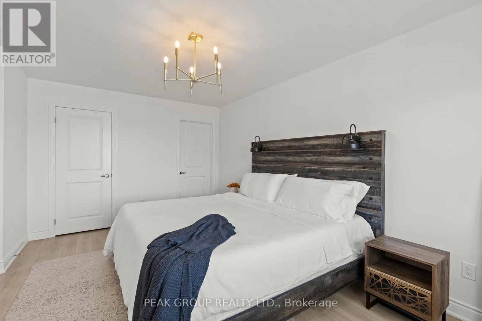 14 VENTURE WAY