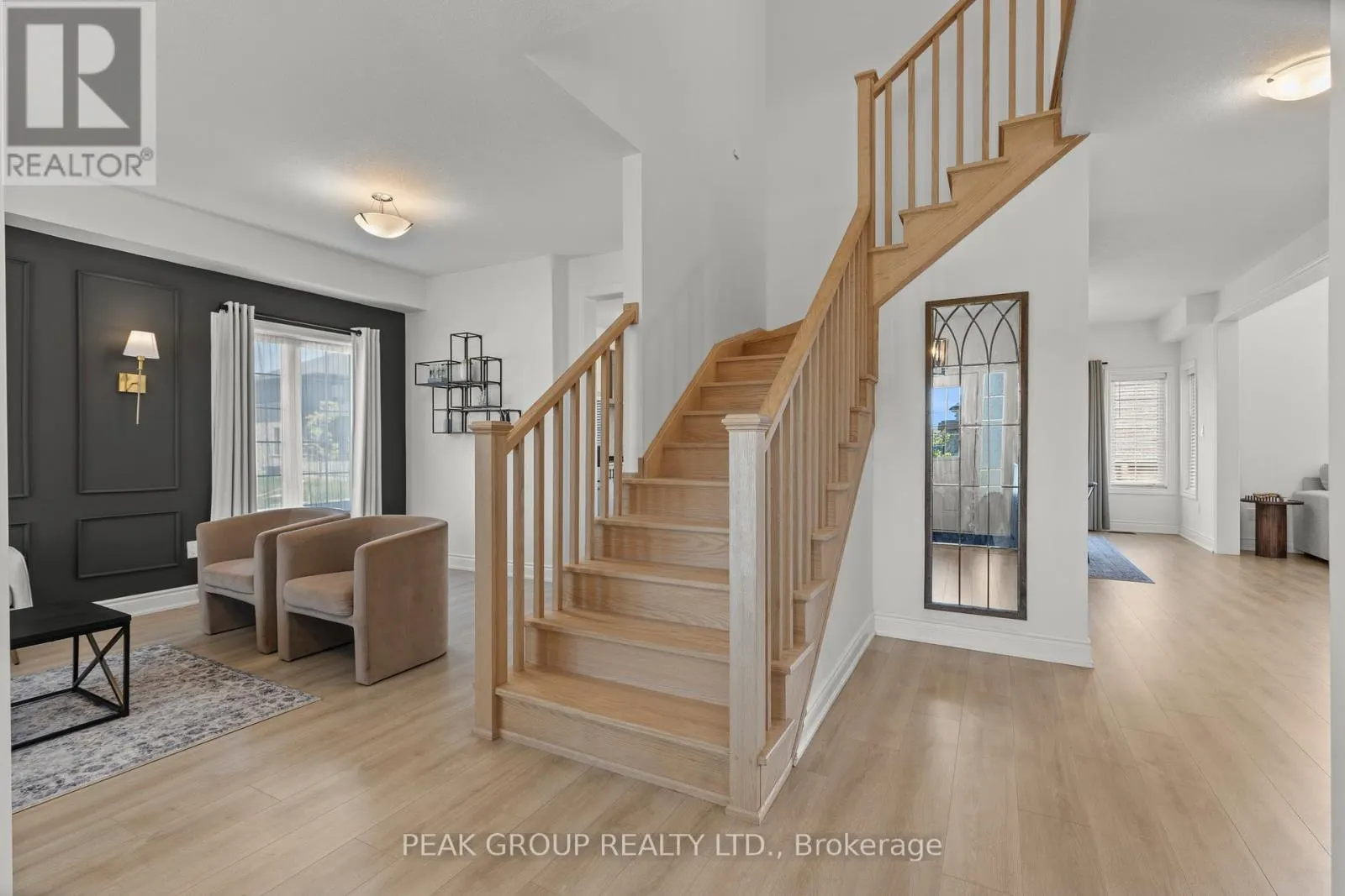 14 VENTURE WAY