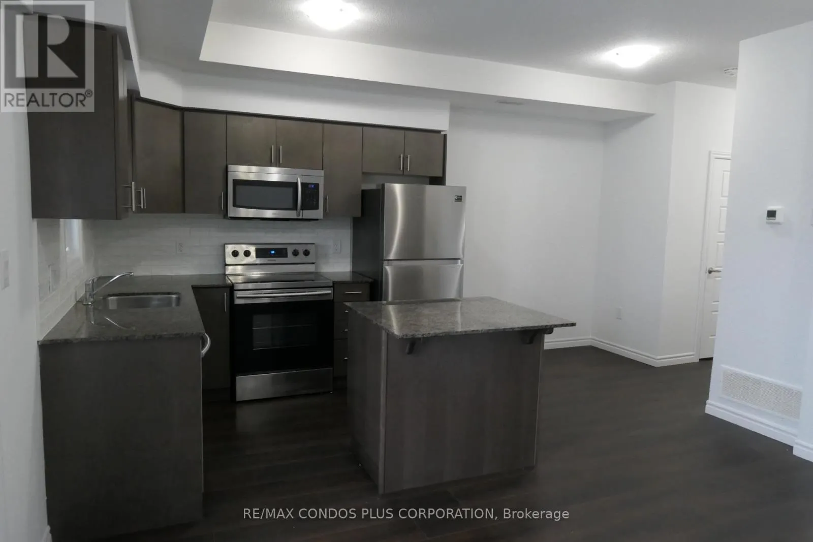 31A - 1430 HIGHLAND ROAD W
