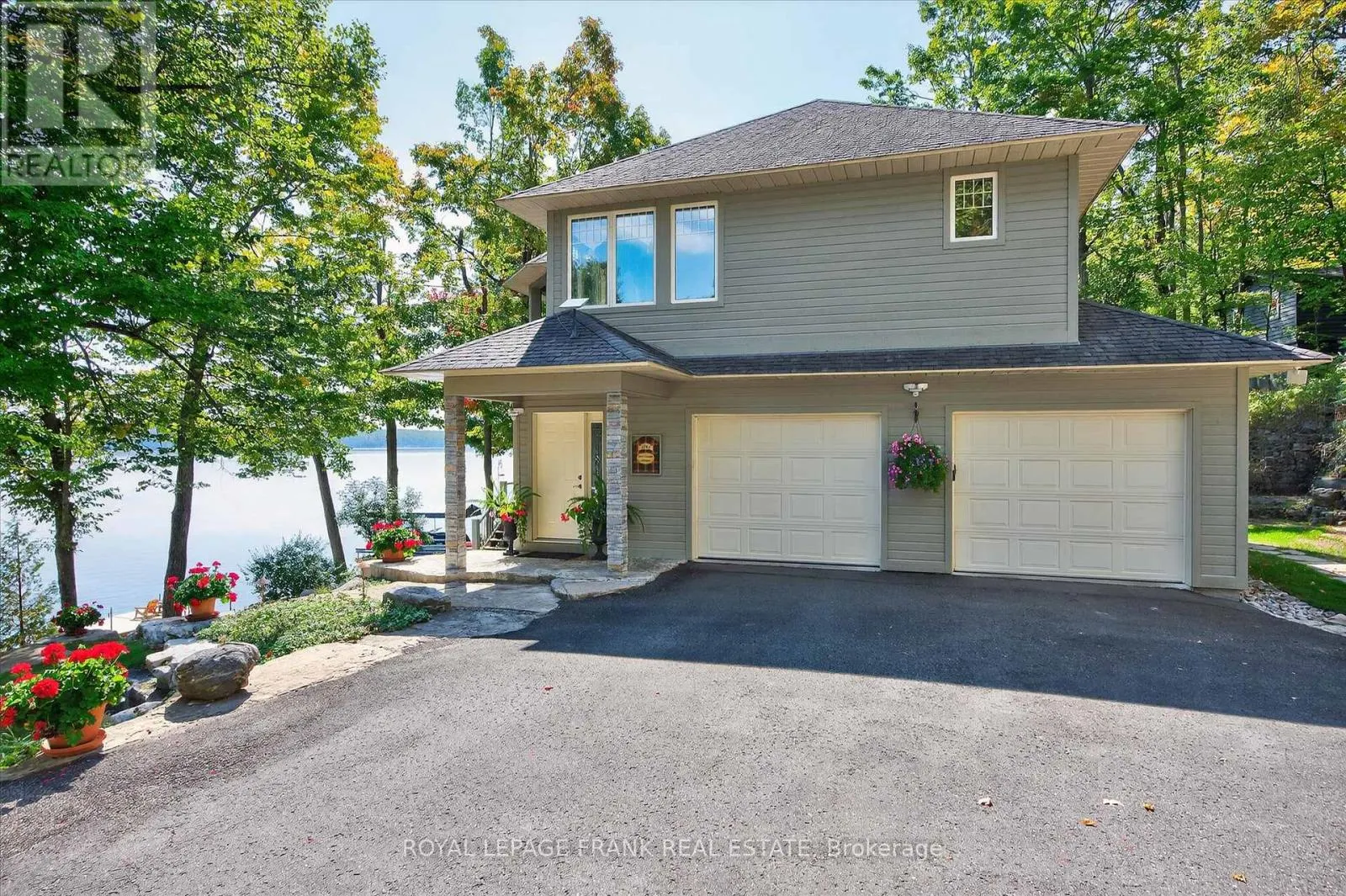 3081 BEACHWOOD DRIVE