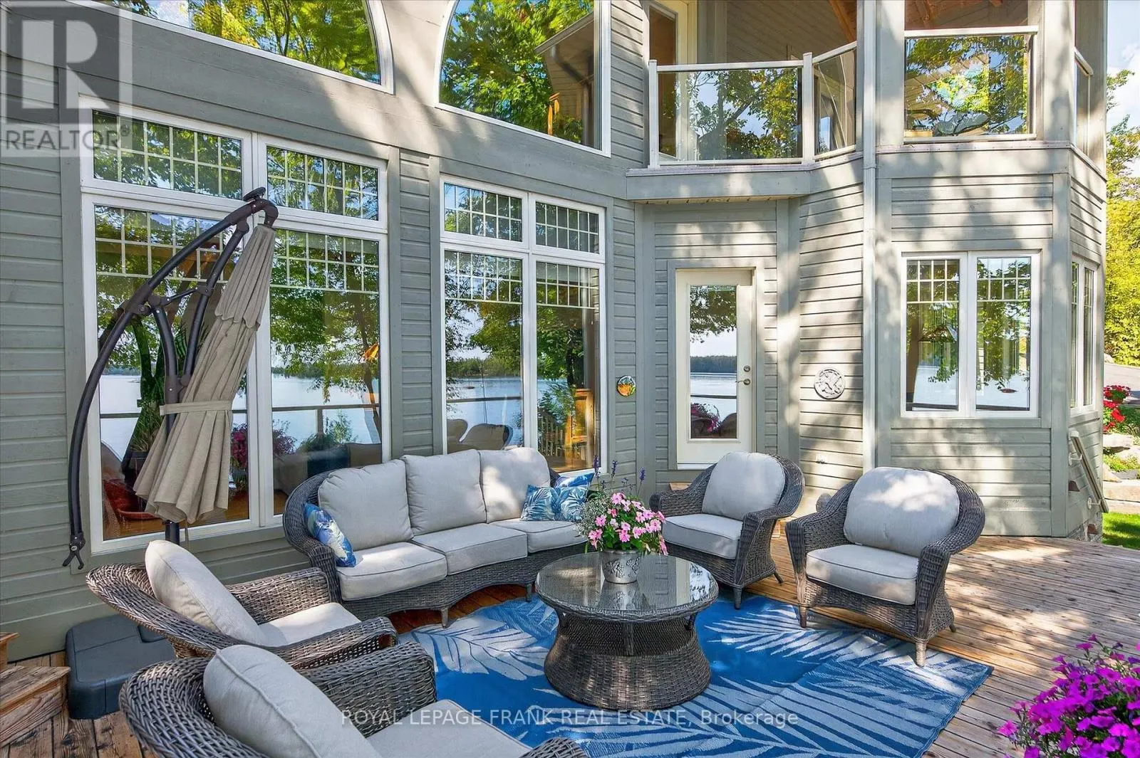 3081 BEACHWOOD DRIVE
