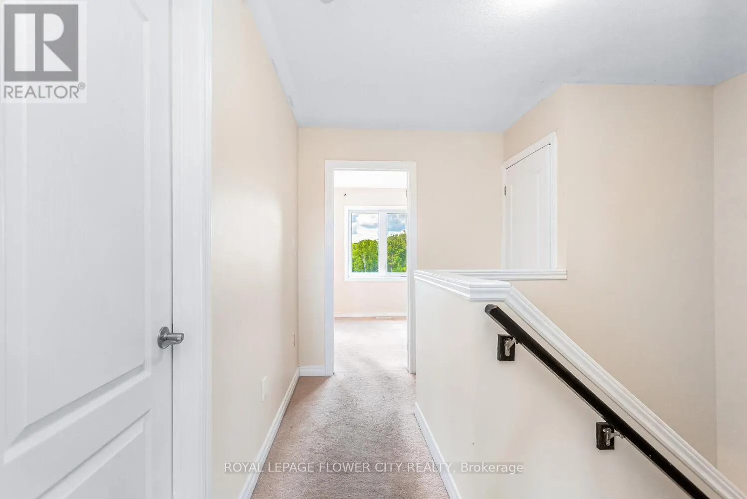 43 - 470 LINDEN DRIVE