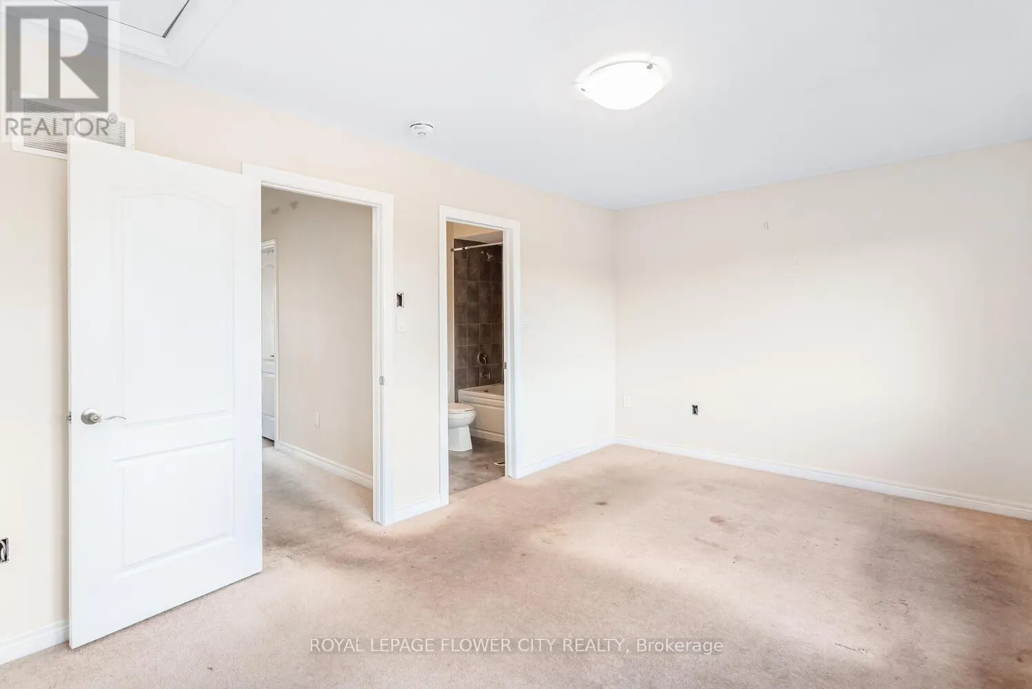 43 - 470 LINDEN DRIVE