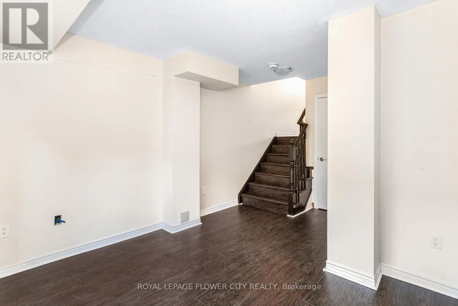 43 - 470 LINDEN DRIVE