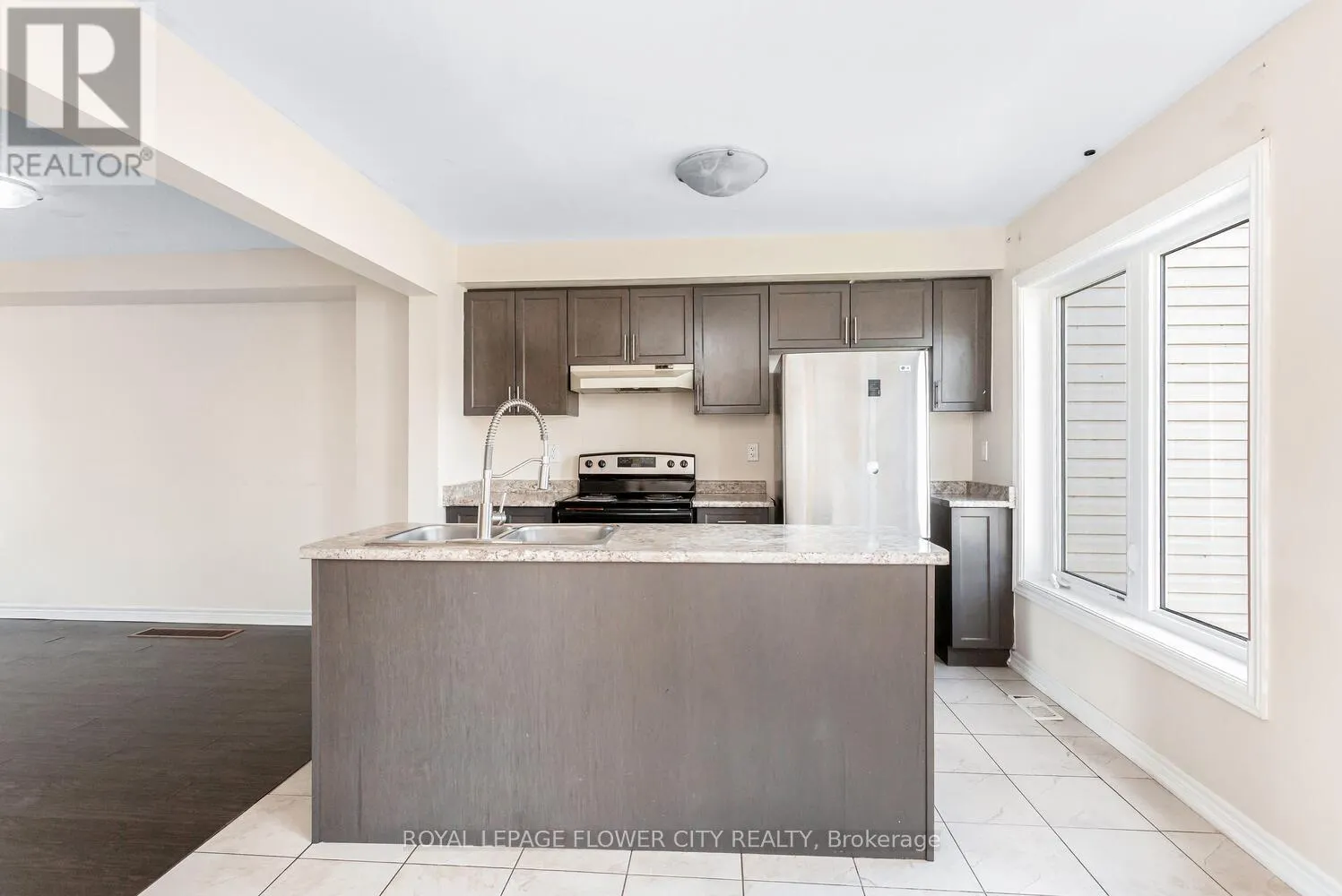 43 - 470 LINDEN DRIVE