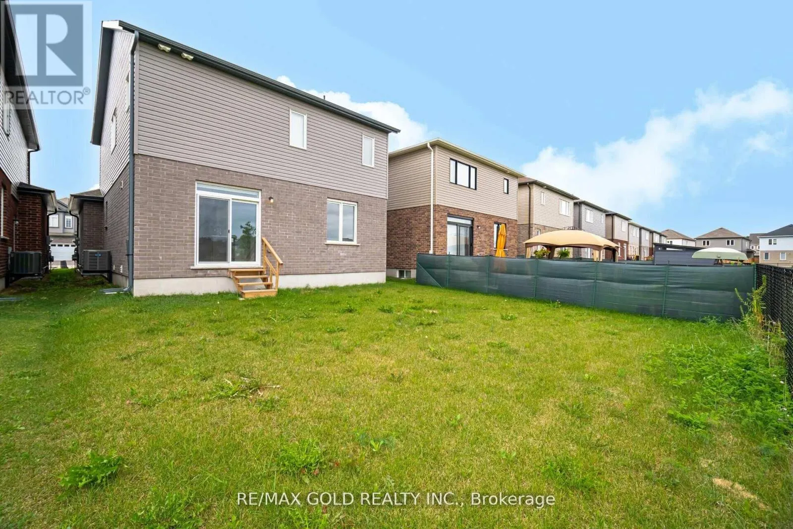 46 BEAUCHAMP DRIVE