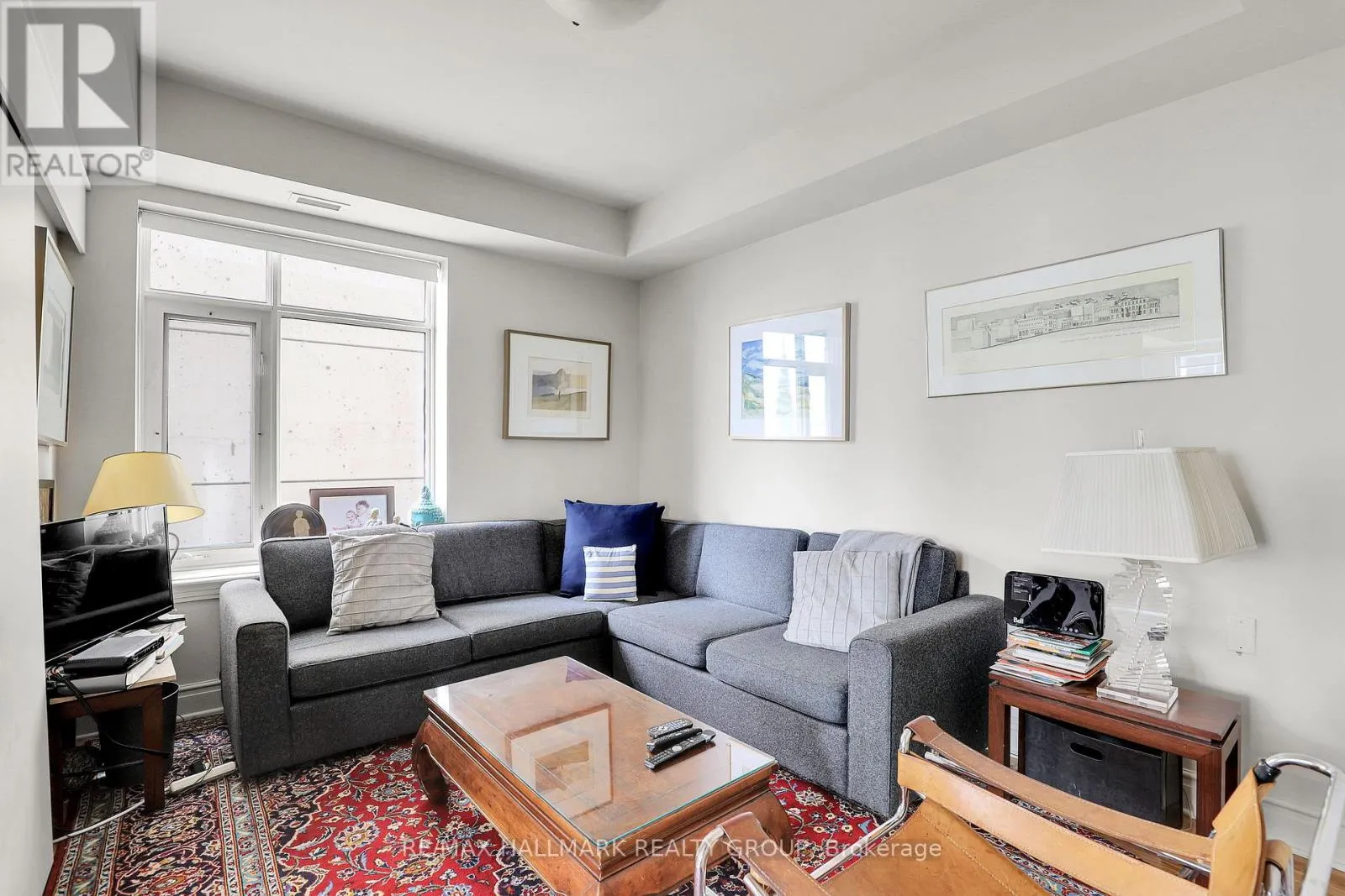 1003 - 85 BRONSON AVENUE
