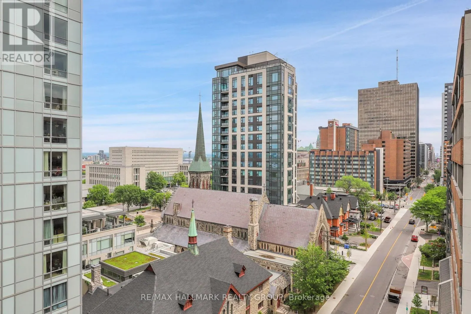 1003 - 85 BRONSON AVENUE