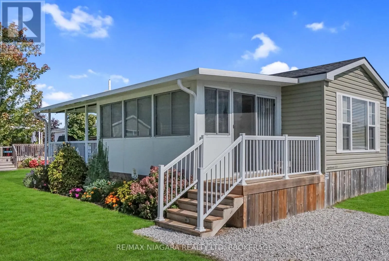 228 - 1501 LINE 8 ROAD, #228
