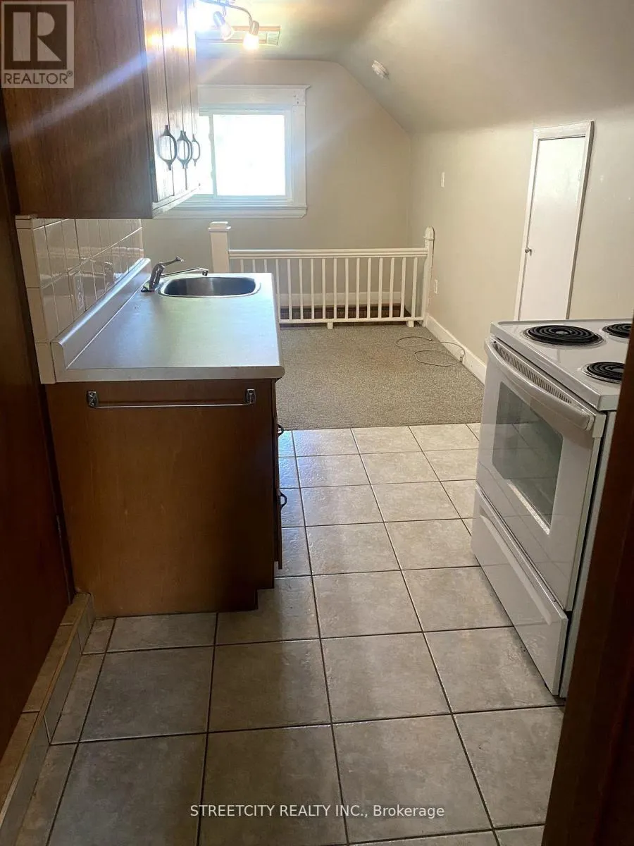 418 ASHLAND AVENUE