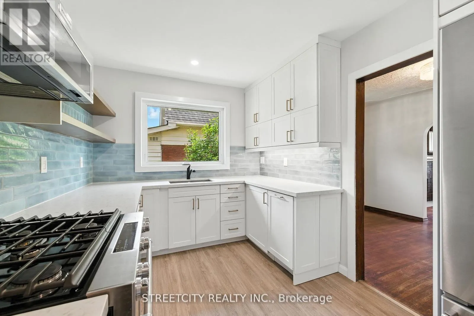 418 ASHLAND AVENUE